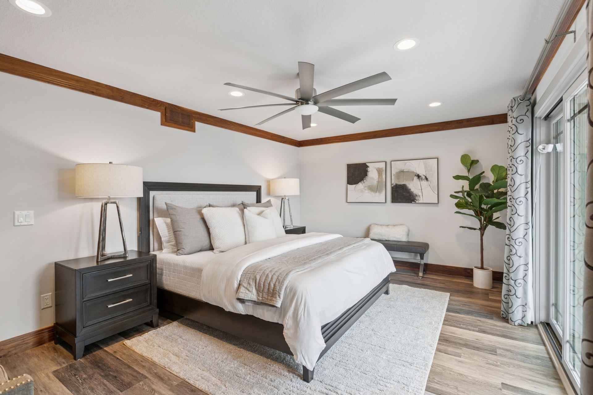 17870 Breezy Point Road Wayzata, MN 55391 - Photo 11 of 47