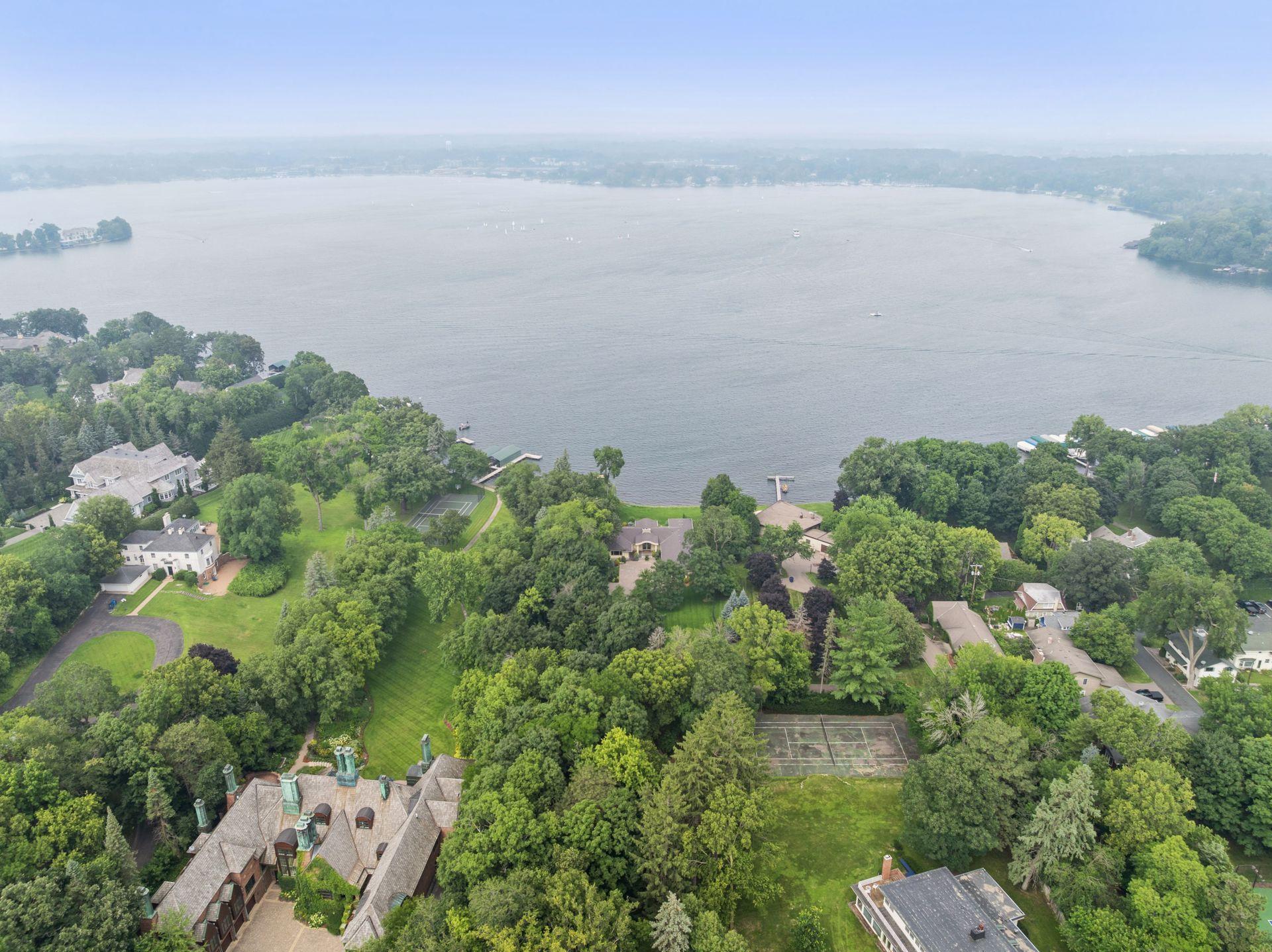 17870 Breezy Point Road Wayzata, MN 55391 - Photo 25 of 47