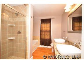 123 Red Oak Road Asheville, NC 28804 - Photo 16 of 24 Gallery Image 16