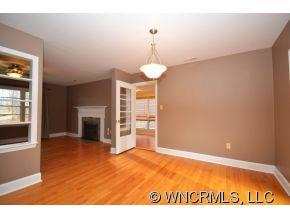 123 Red Oak Road Asheville, NC 28804 - Photo 9 of 24 Gallery Image 9