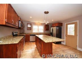 123 Red Oak Road Asheville, NC 28804 - Photo 10 of 24 Gallery Image 10