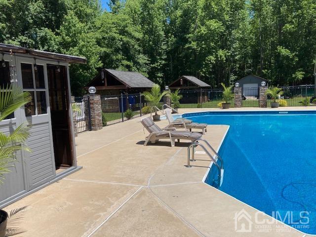 96 Hawkins Road Old Bridge, NJ 07726 - Photo 8 of 37 Gallery Image 8