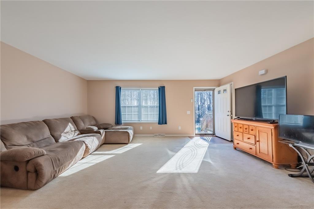 129 Diehl Road Penn Run, PA 15765 - Photo 4 of 23