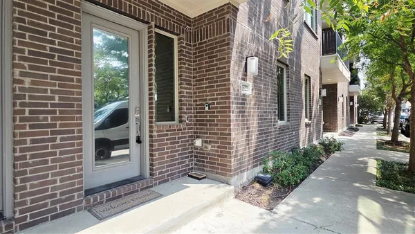 $2,950 | 13222 Bee Street, Farmers Branch, TX 75234