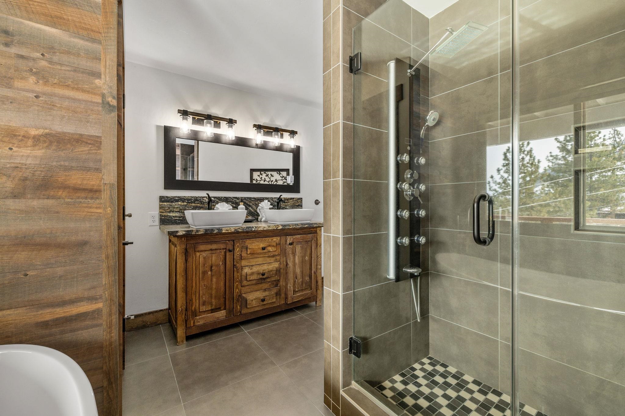 520 Laurel Lane Stateline, NV 89449 - Photo 16 of 27 a bathroom with a shower and a sink