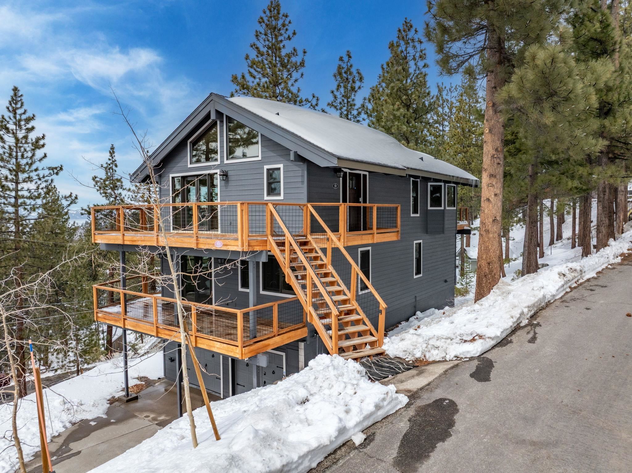 520 Laurel Lane Stateline, NV 89449 - Photo 2 of 27