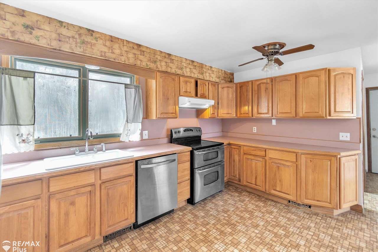 4266 Martus Road North Branch, MI 48461 - Photo 9 of 43 50071294-8.JPG