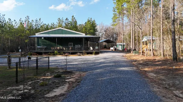 $795,000 | 1773 Ridge Road, Perkinston, MS 39573