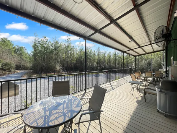 $795,000 | 1773 Ridge Road, Perkinston, MS 39573