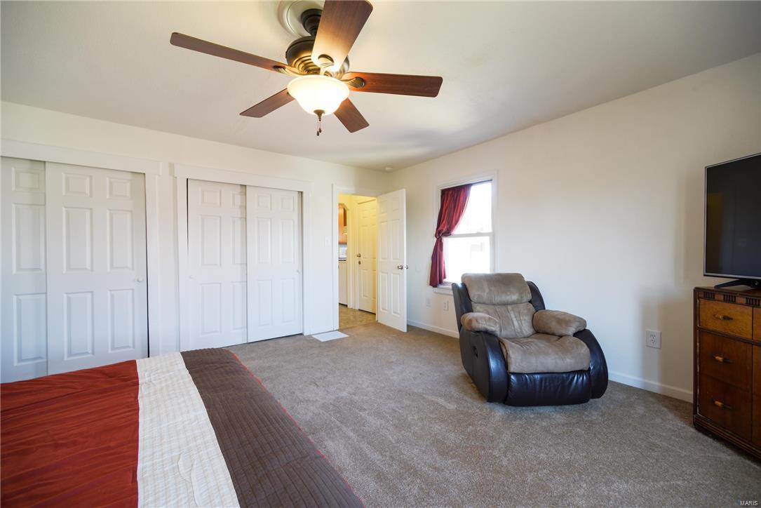 9454 MacKenzie Road St. Louis, MO 63123 - Photo 16 of 26