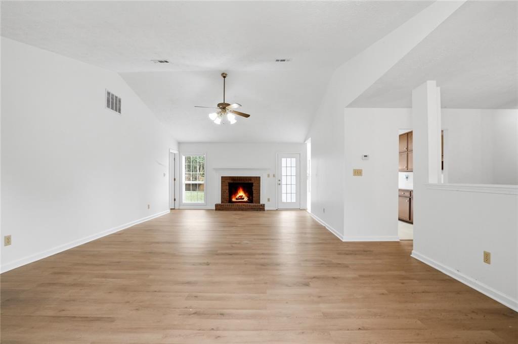 115 Knight Way Fayetteville, GA 30214 - Photo 5 of 34