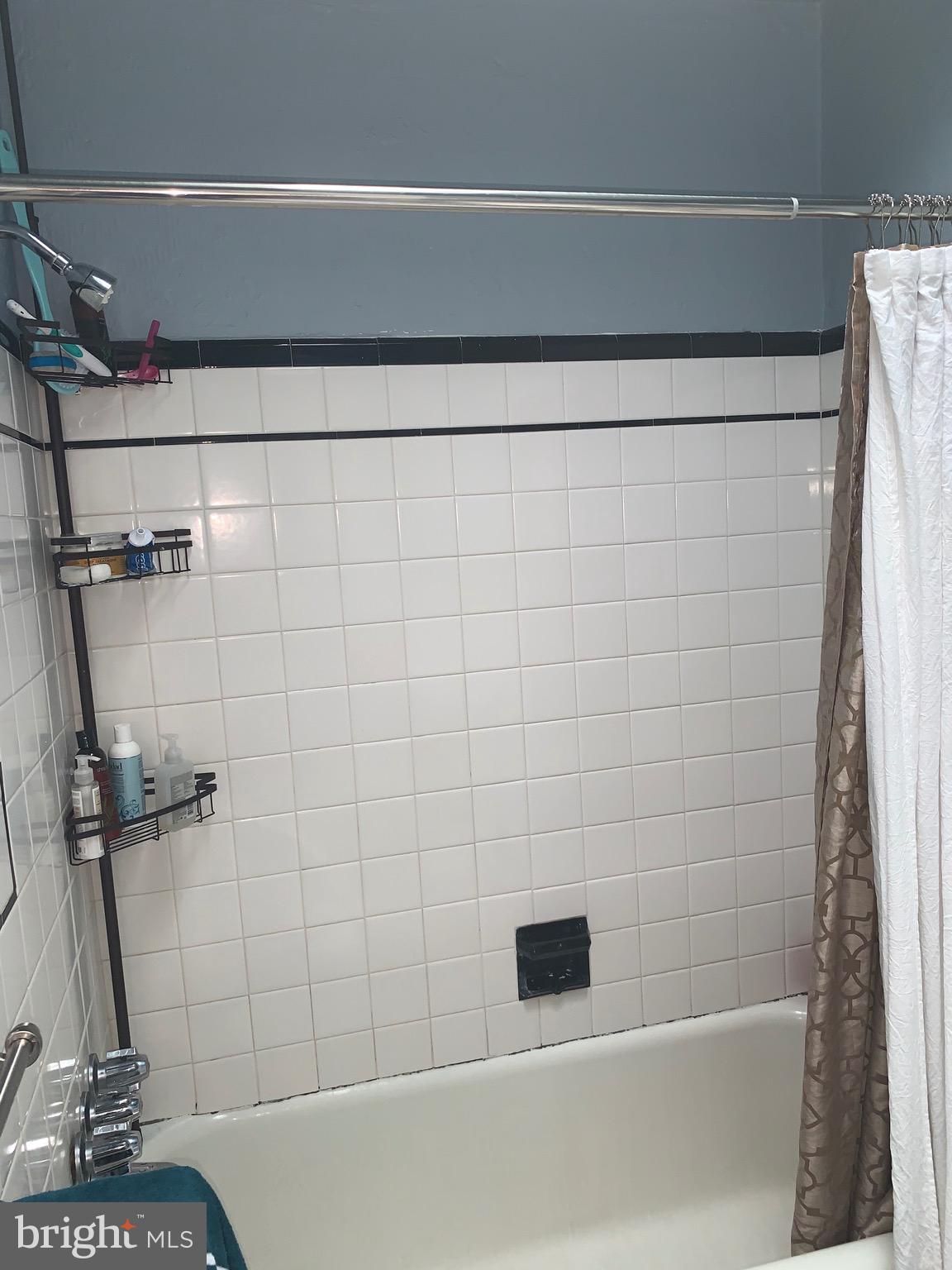 527 Woodcliffe Road Upper Darby, PA 19082 - Photo 45 of 67