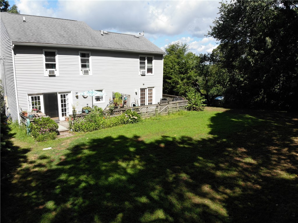 36 Hopkinton Road, Unit 36B Westerly, RI 02891 - Photo 26 of 29