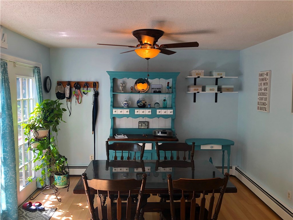 36 Hopkinton Road, Unit 36B Westerly, RI 02891 - Photo 4 of 29