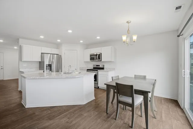 $335,000 | 1145 Amber Drive, Cary, IL 60013