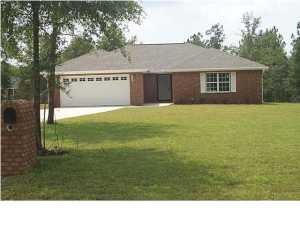 a view of an outdoor space and yard