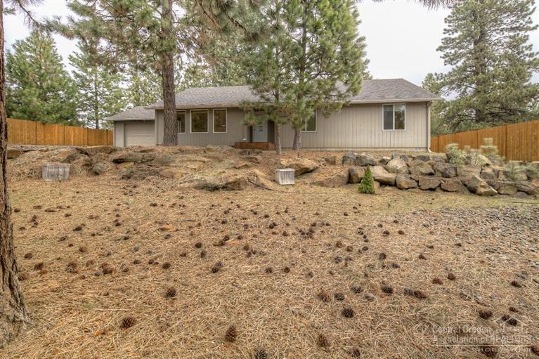 19122 Shoshone Road Bend, OR 97702 - Photo 4 of 25 Additional Photo
