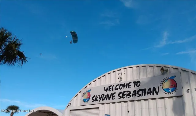 $279,900 | 7490 133 Place, Sebastian, FL 32958