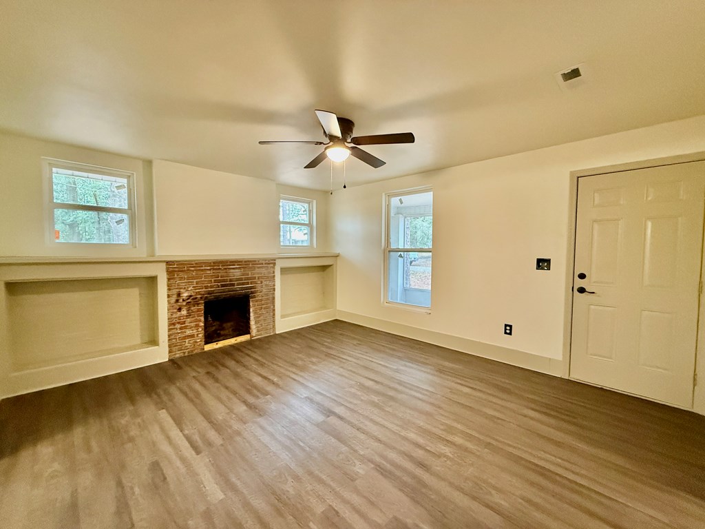 108 East High Avenue Geneva, AL 36340 - Photo 3 of 33
