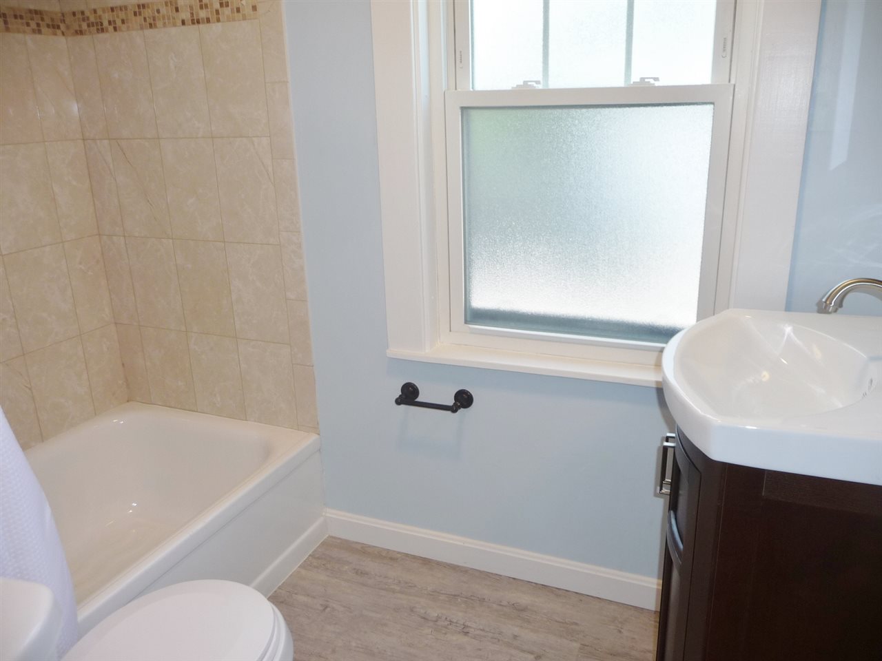 71 Middle Street, Unit R6 Manchester, NH 03101 - Photo 6 of 17 Gallery Image 6