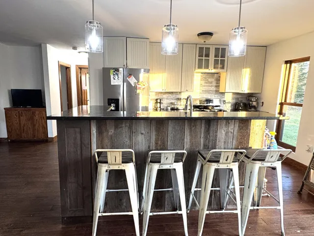 $340,000 | 3430 Quincy Drive Southwest, Bemidji, MN 56601