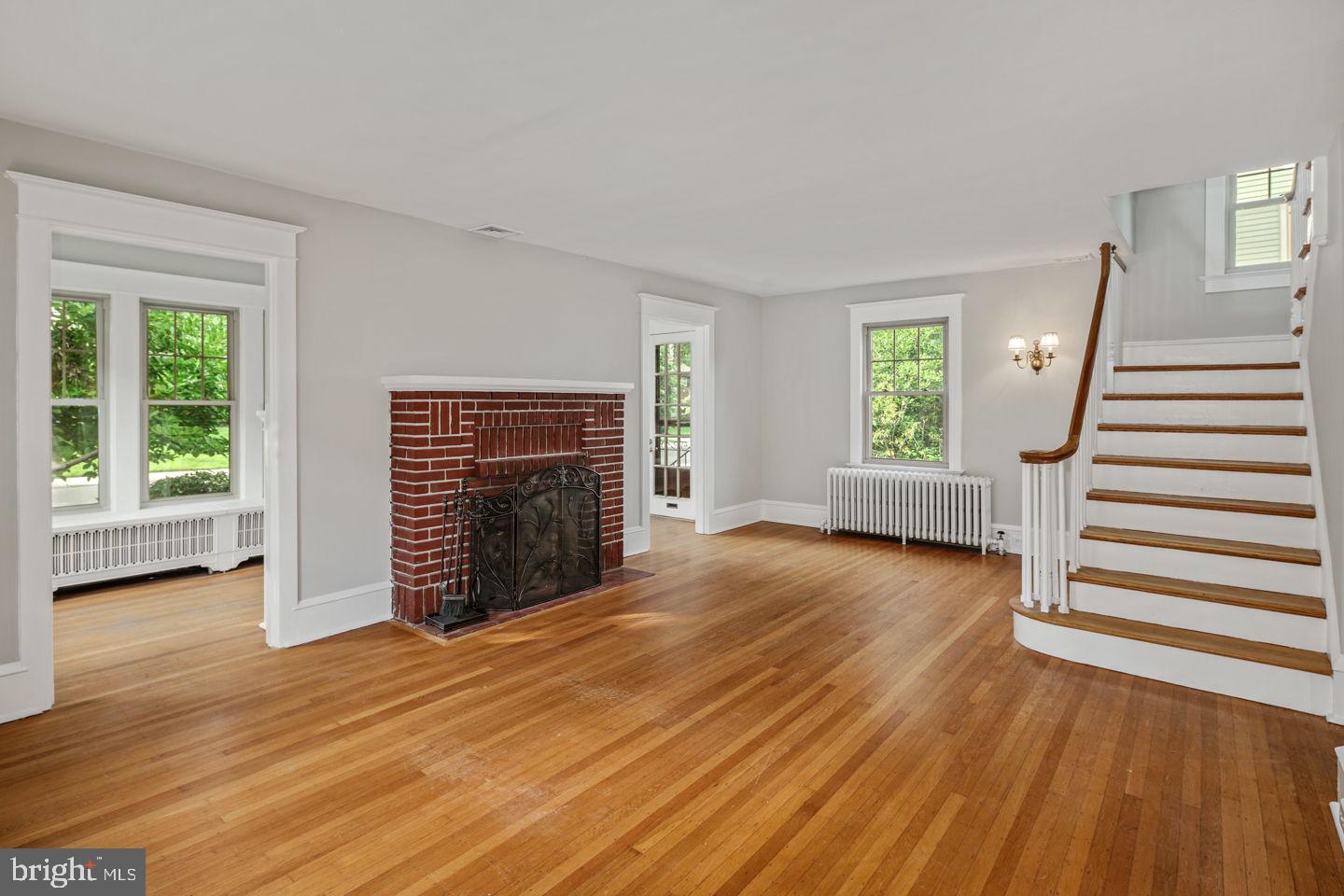 Gallery Image 6