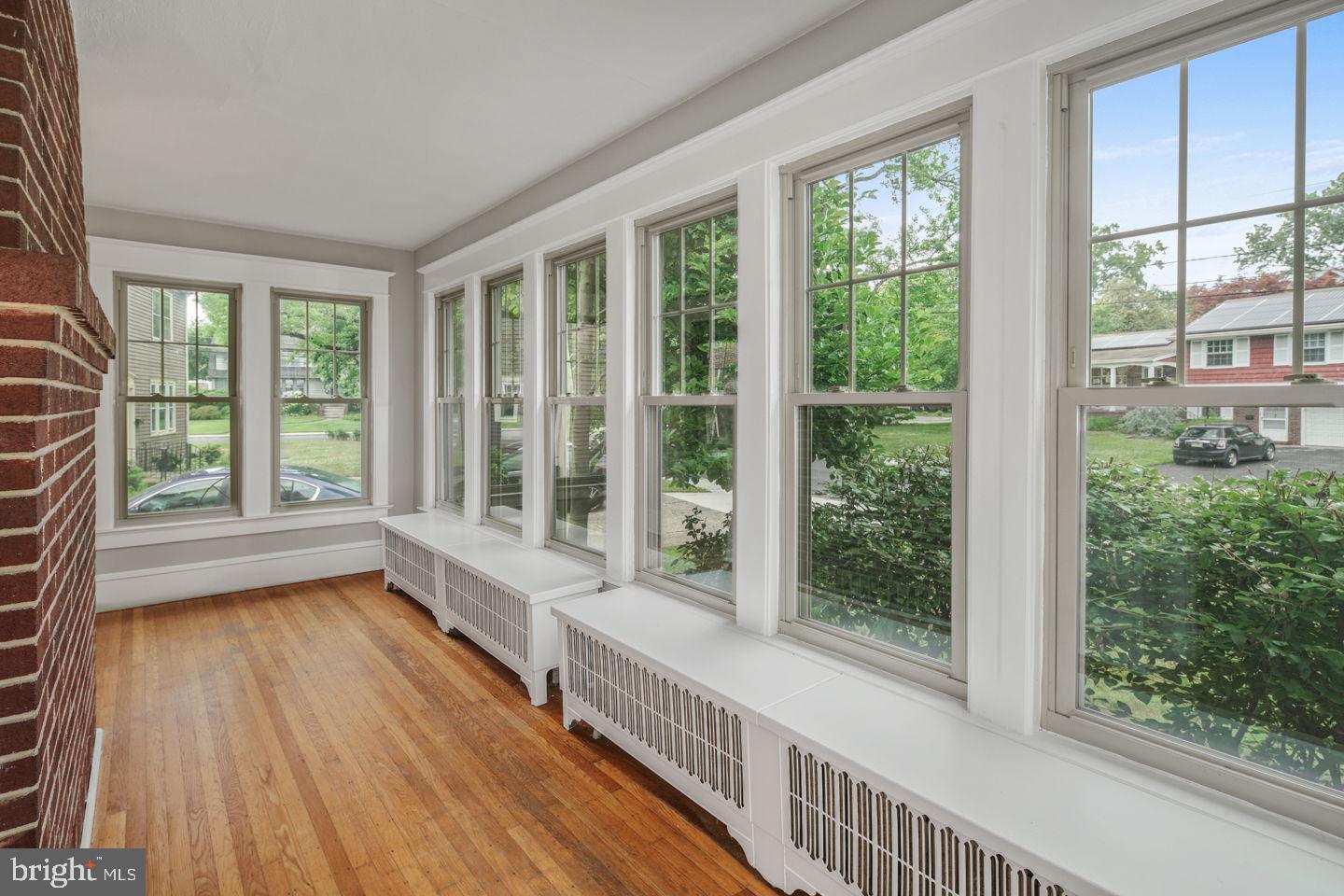 304 Beechwood Avenue Haddonfield, NJ 08033 - Photo 9 of 27 Gallery Image 9