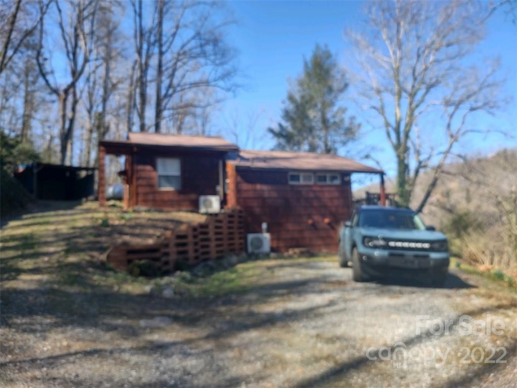 180 Claude Cook Road Sylva, NC 28779 - Photo 4 of 14 Gallery Image 4