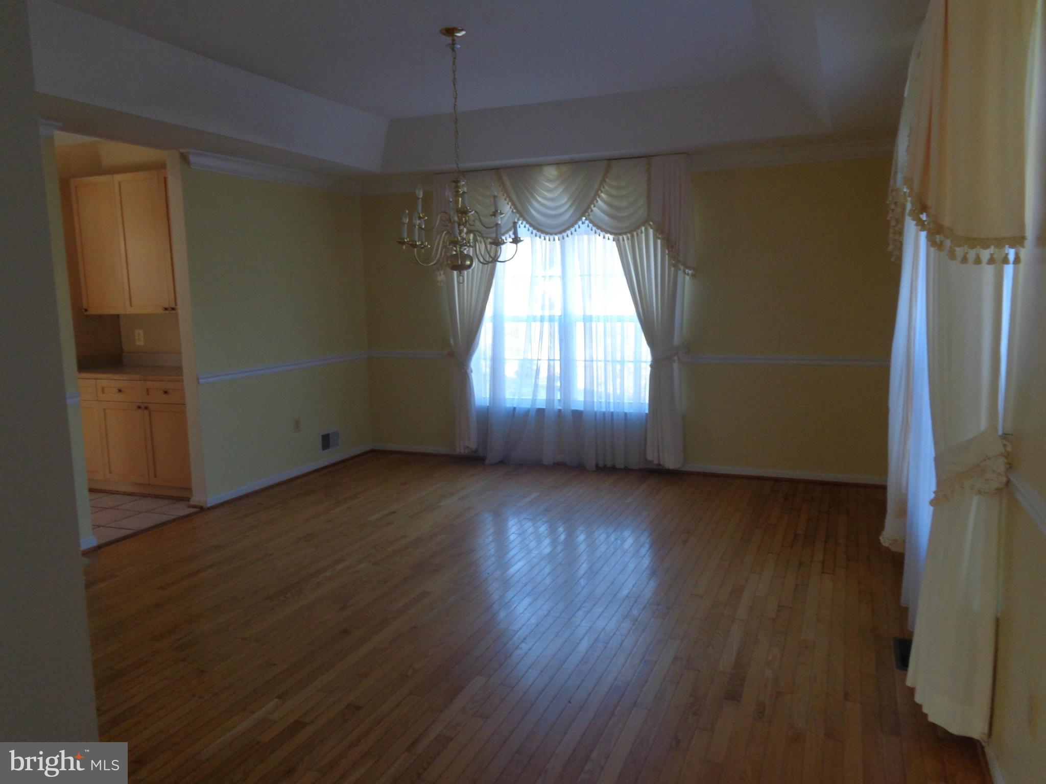 607 Bryan Point Road Accokeek, MD 20607 - Photo 3 of 15 Dining Room