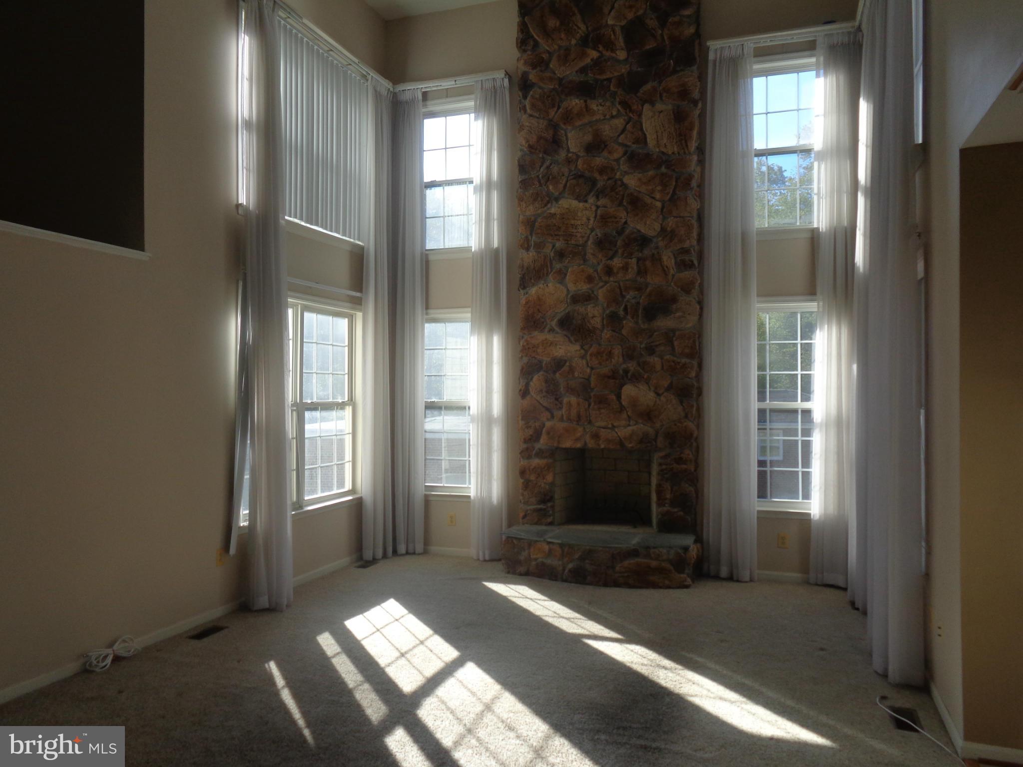 607 Bryan Point Road Accokeek, MD 20607 - Photo 4 of 15 Family Room