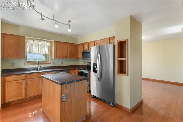 5285 Silo Ridge Colorado Springs, CO 80917 - Photo 13 of 50 Gallery Image 13