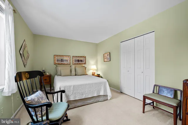 $630,000 | 5 Hollis Court, Lutherville-Timonium, MD 21093