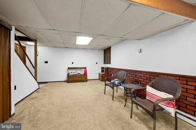 $630,000 | 5 Hollis Court, Lutherville-Timonium, MD 21093