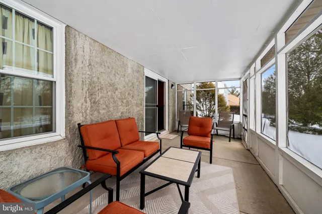 $630,000 | 5 Hollis Court, Lutherville-Timonium, MD 21093