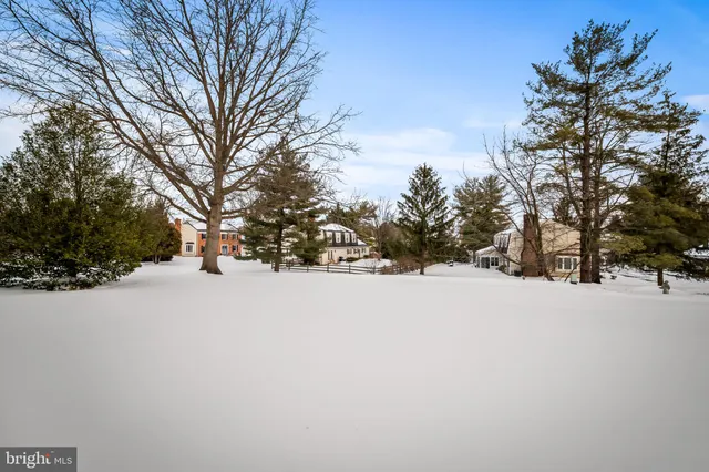 $630,000 | 5 Hollis Court, Lutherville-Timonium, MD 21093