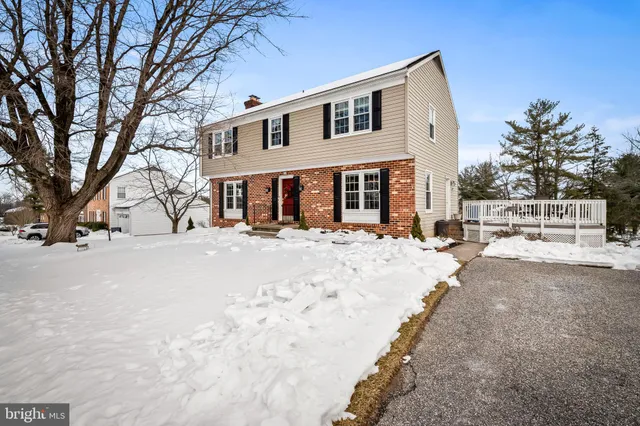 $630,000 | 5 Hollis Court, Lutherville-Timonium, MD 21093