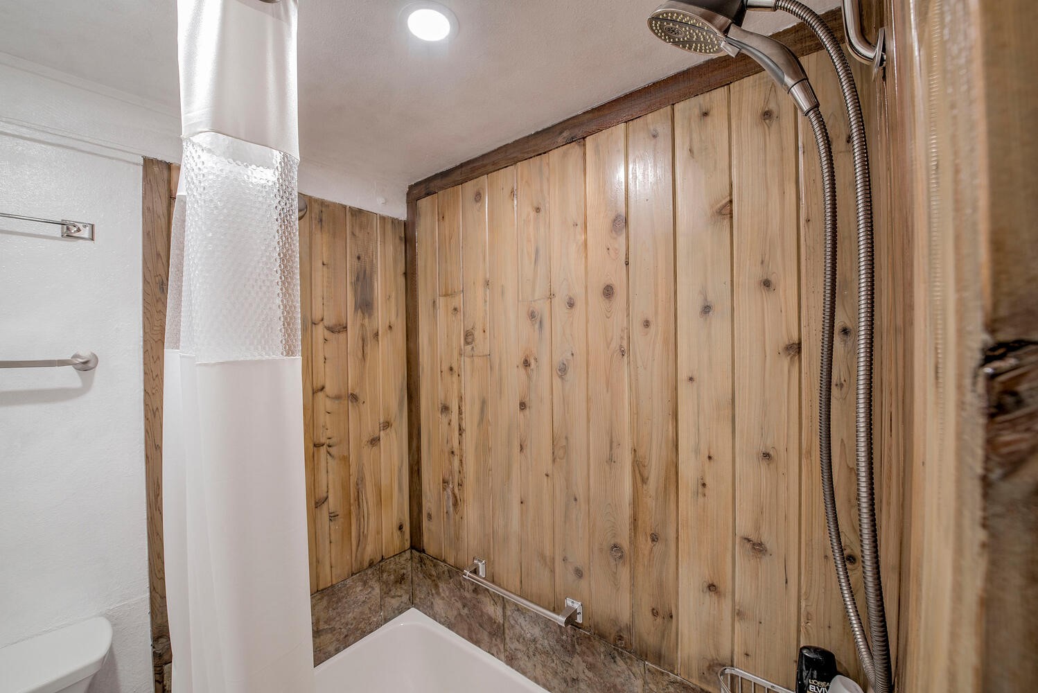 78 Guller Road, Unit 201 Frisco, CO 80443 - Photo 15 of 33 Unique shower enclosure!