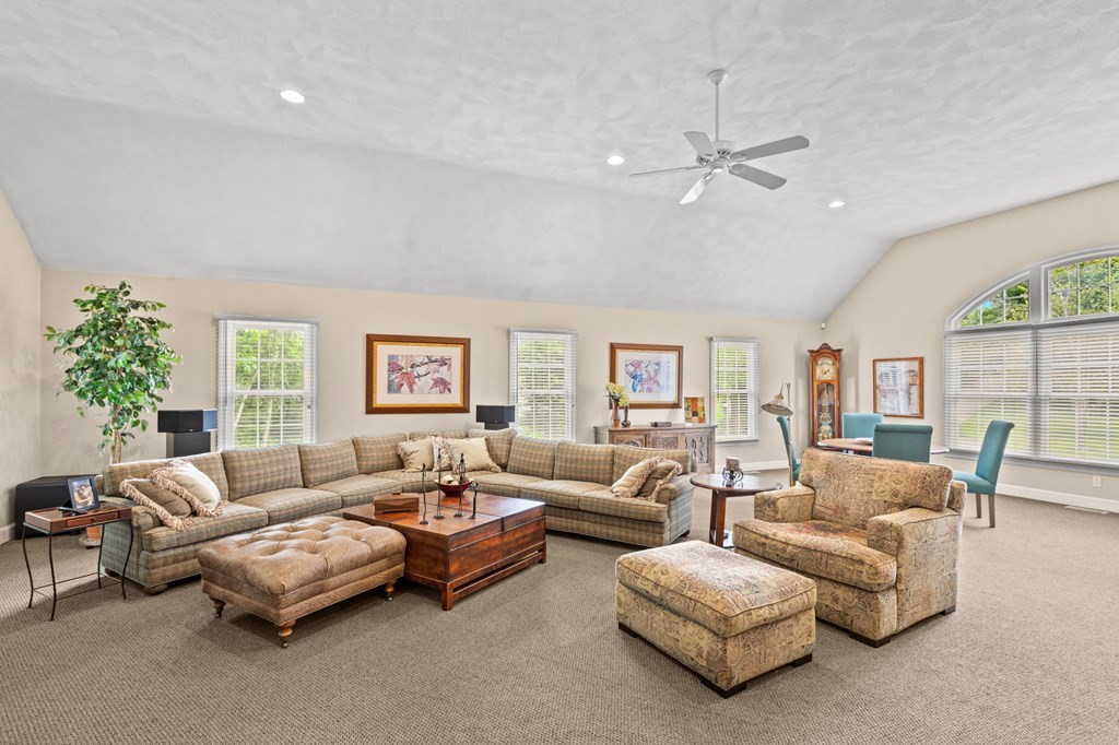 45 Hitching Post Road North Andover, MA 01845 - Photo 14 of 30 Gallery Image 14