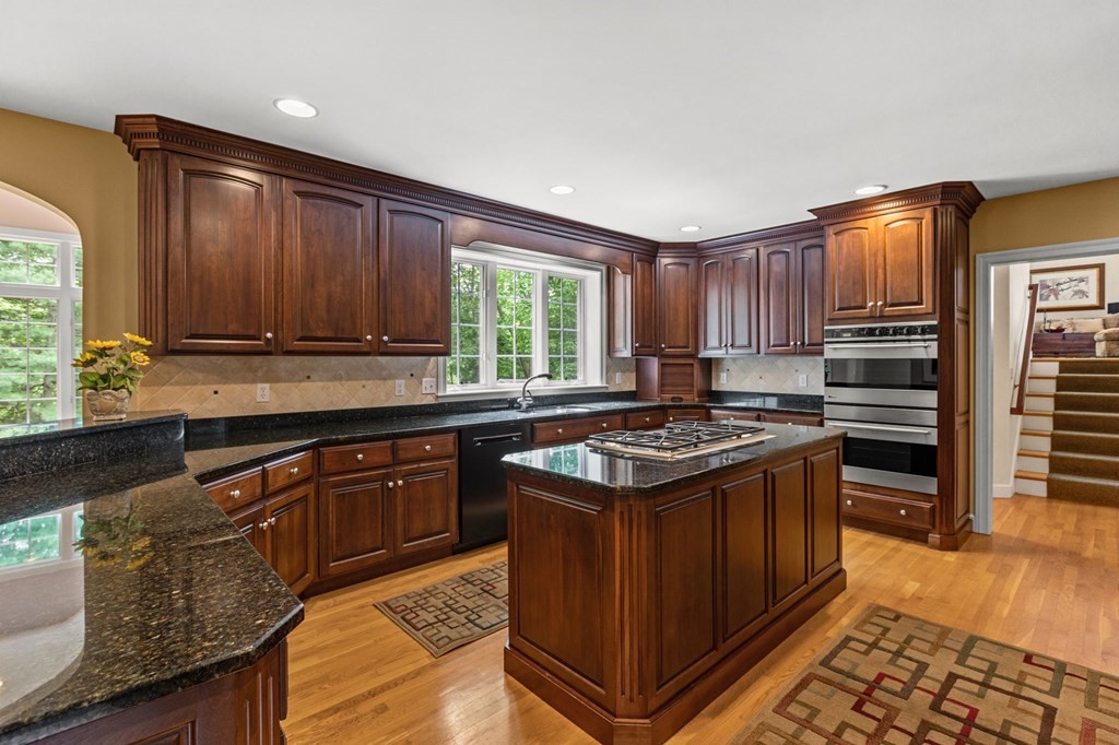 45 Hitching Post Road North Andover, MA 01845 - Photo 6 of 30 Gallery Image 6