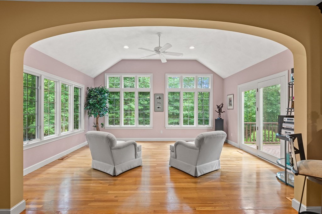 45 Hitching Post Road North Andover, MA 01845 - Photo 8 of 30 Gallery Image 8