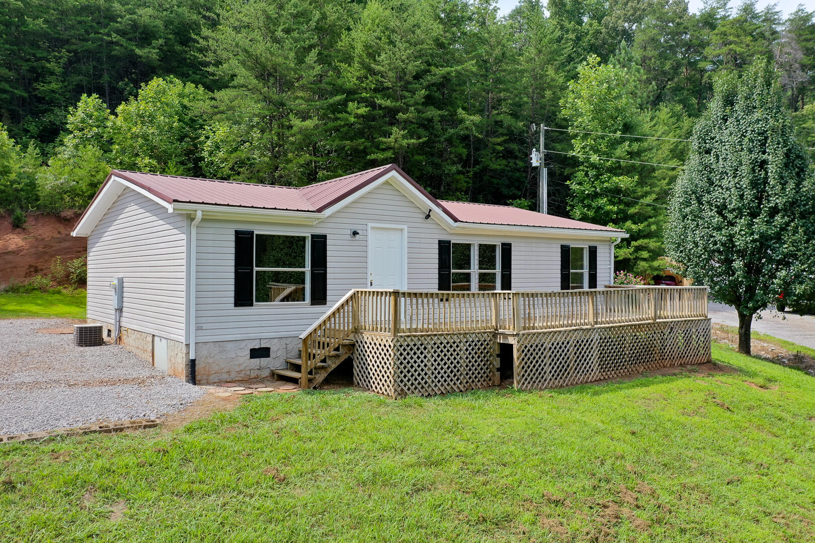247 Scenic View Road Madisonville, TN 37354 - Photo 28 of 29 Dsc_6923-3