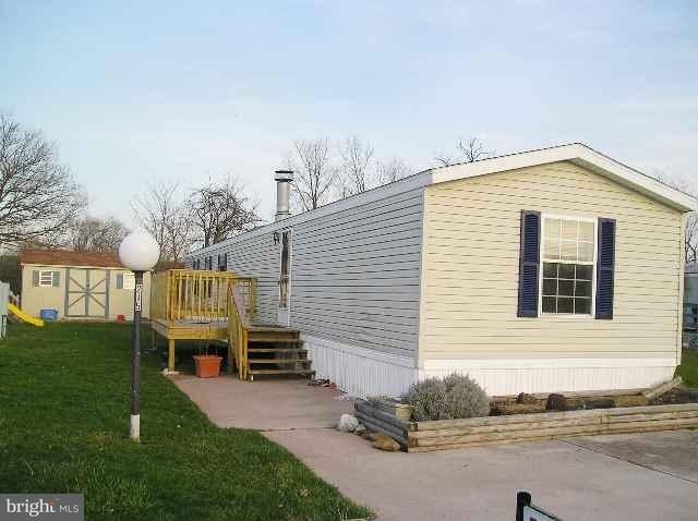 215 Rim Road Elizabethtown, PA 17022 - Photo 1 of 3 Gallery Image 1