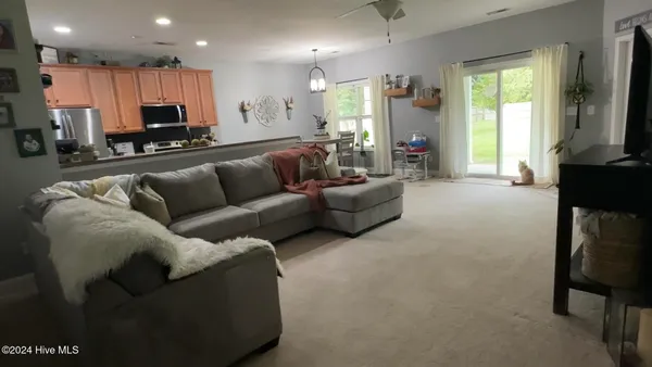 $1,800 | 200 Murifield Drive, Jacksonville, NC 28540