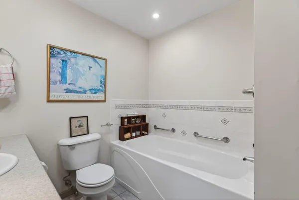 $1,099,000 | 131 Western Avenue, Kennebunk, ME 04043