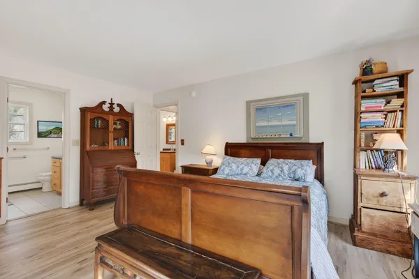 $1,099,000 | 131 Western Avenue, Kennebunk, ME 04043