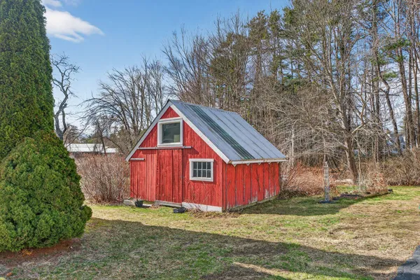 $1,099,000 | 131 Western Avenue, Kennebunk, ME 04043