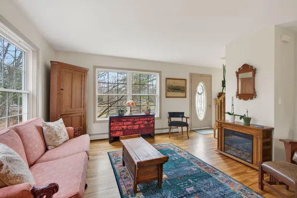 $1,099,000 | 131 Western Avenue, Kennebunk, ME 04043