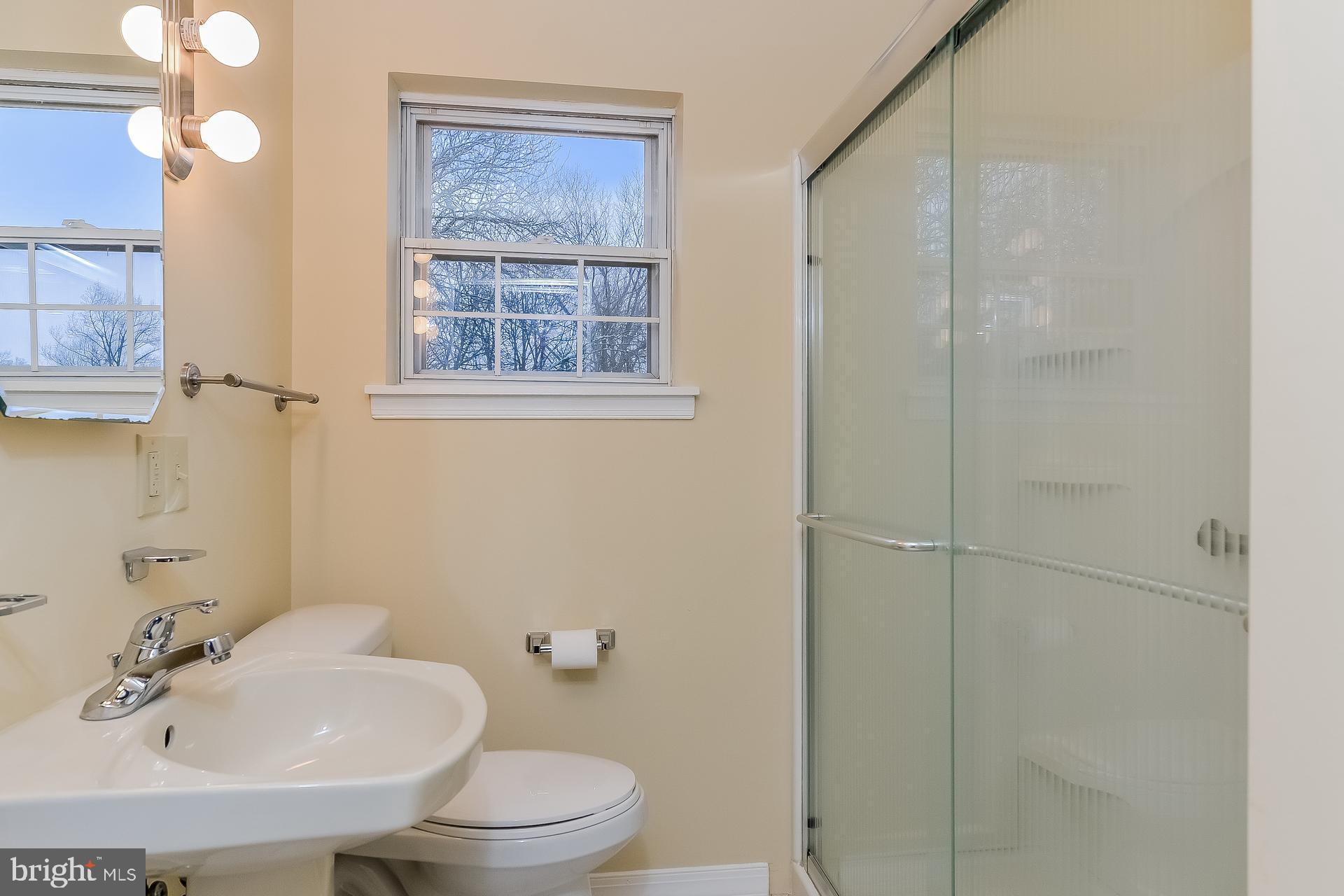 405 Church Road Jenkintown, PA 19046 - Photo 11 of 22