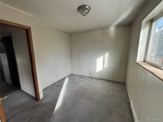 $300,000 | 34697 Silver Springs Boulevard, Pine, CO 80470