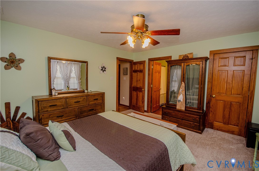 5200 Olivet Church Road Providence Forge, VA 23140 - Photo 28 of 34 Private Bath!